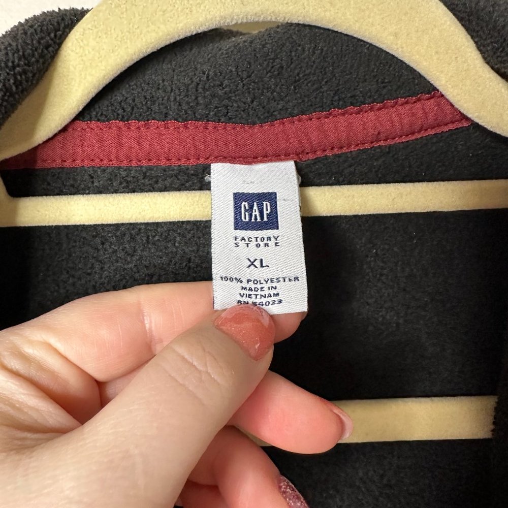 GAP Factory Store Black Full Zip Fleece Jacket XL - Picture 2 of 3